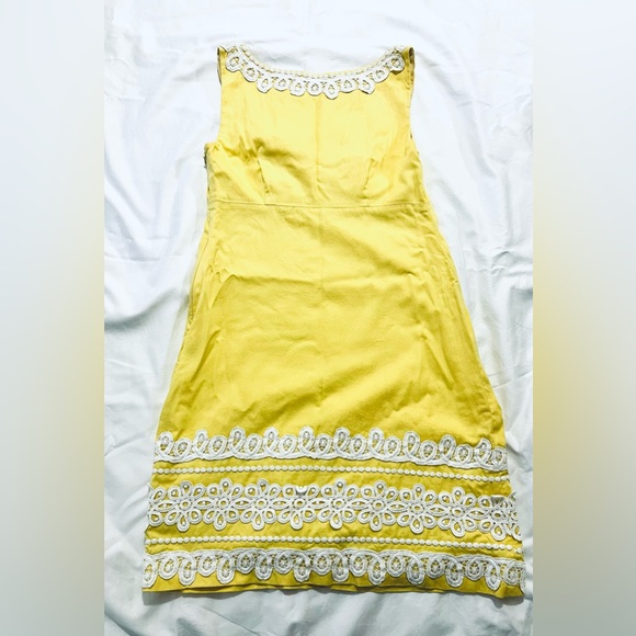 Lilly Pulitzer Dolly Lace Shift Dress - Picture 4 of 4